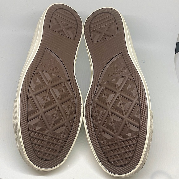 Converse CTAS Madison Mid Sneakers Women’s 6.5 Silver Metallic Suede - Picture 6 of 11